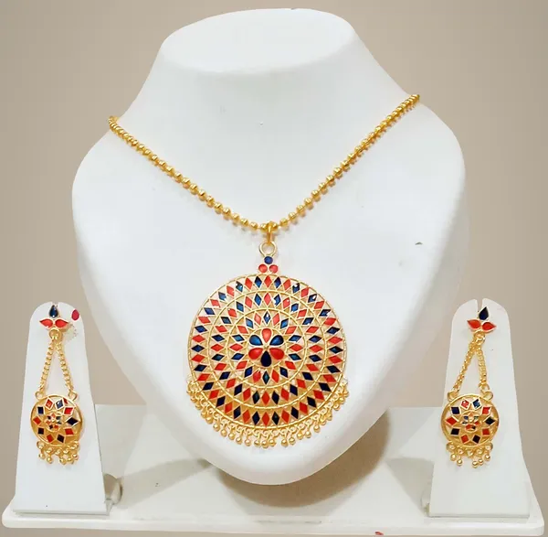 Assamese_Traditional_Gold_Plated_Red_Blue_Minakari_Japi_Chain_Jewellery_Set_For_Women