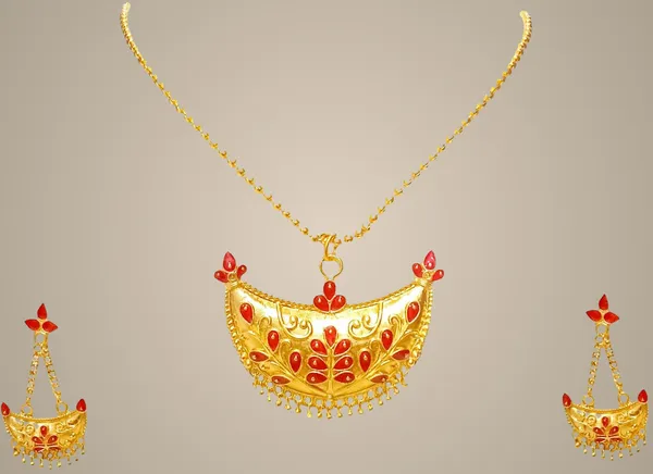 Assamese_Traditional_Gold_Plated_Red_Colour_Joonburi_Tassel_Jewellery_Set_For_Women