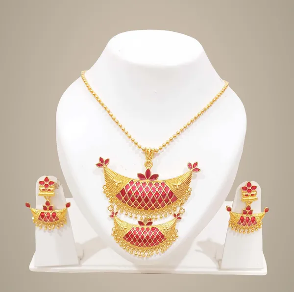 Assamese_Traditional_Gold_Plated_Red_Double_Joonbiri_Chain_Jewellery_Set_For_Women_&_Girls
