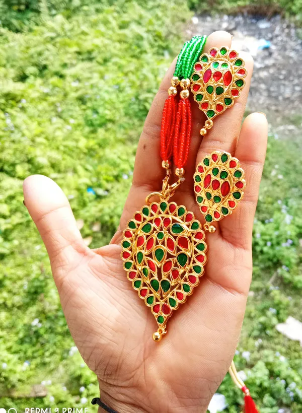 Assamese_Traditional_Dugdugi_Jewellery_Set_For_Women