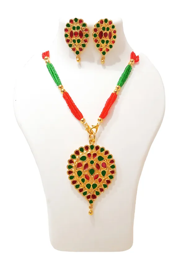 Assamese_Traditional_Dugdugi_Jewellery_Set_For_Women