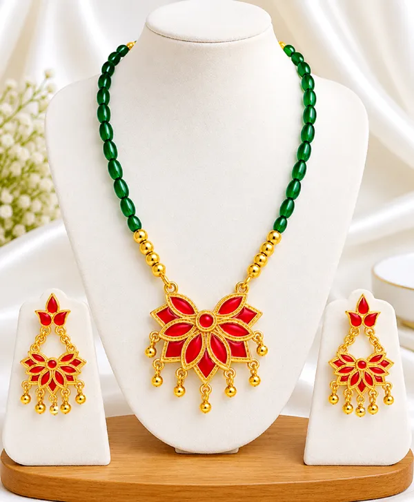 Assamese_Traditional_Copper_Based_Red_Meenakari__Green_Ball_Jewellery_Set
