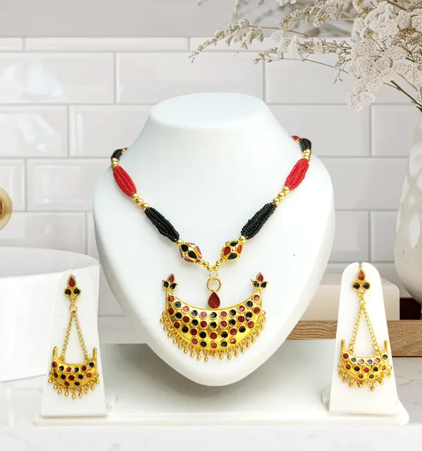 Assamese_Traditional_Red_Black_Meenakari_Junbiri_Ball_Tassel_Set