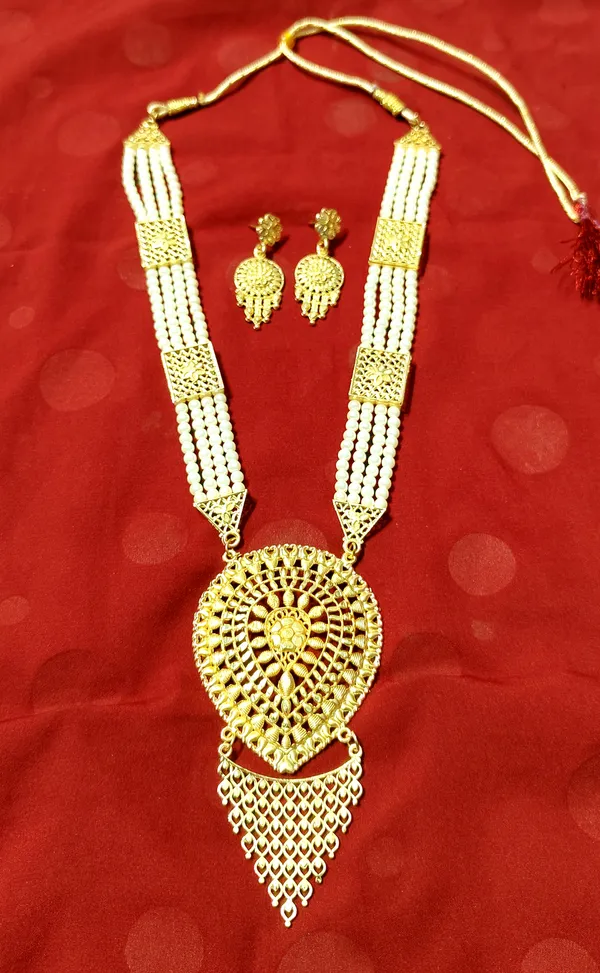 Assamese_Traditional_Copper_Based_Bridal_Set_White_Moti_Rj