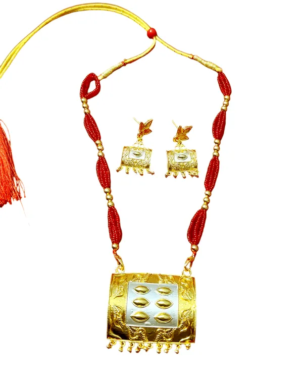 Assamese_Traditional_Gold_-Silver_Red_Biscuit_With_Kd_Red_Tassel_Bm