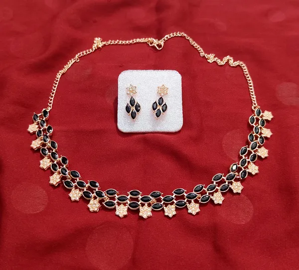 Assamese_Copper_Based_Black_Rose_Gold_Jewellery_Set