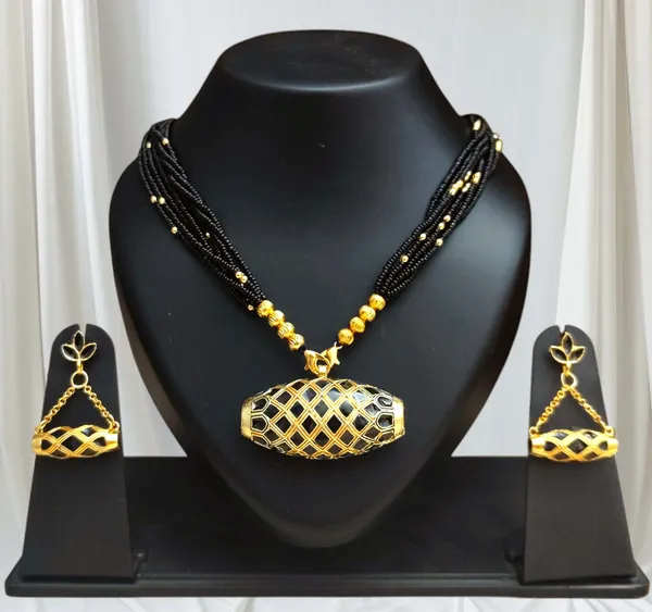Copper_Based_Assamese_Traditional_Black_Meenakari_Tassel_Dhol_Biri_Set
