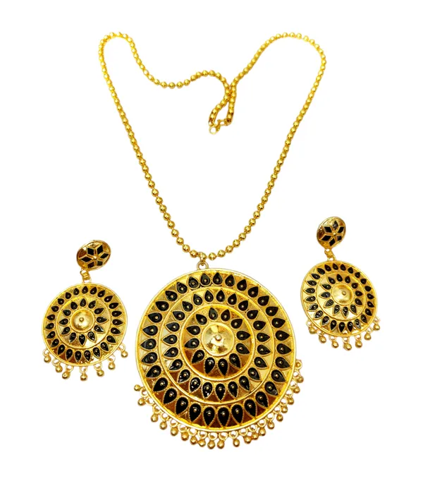 Assamese_Traditional_Black_Big_Japi_Goti_Chain_Jewellery_Set