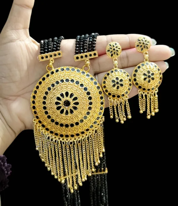 Assamese_Traditional_Black_Copper_Based_Zalar_Japi_Jewellery_Set