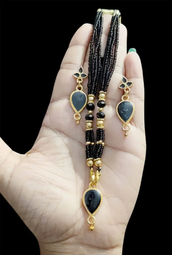 Assamese_Traditional_Black_Meenakari_Golpata_Locket_Jewellery_Set