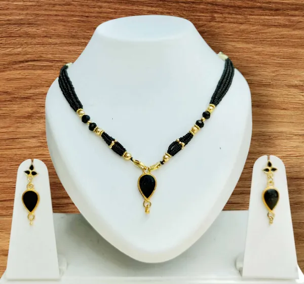 Assamese_Traditional_Black_Meenakari_Golpata_Locket_Jewellery_Set