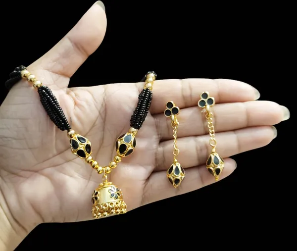Copper_Based_Assamese_Traditional_Black_Monimala_Jhumka_Jewellery_Set