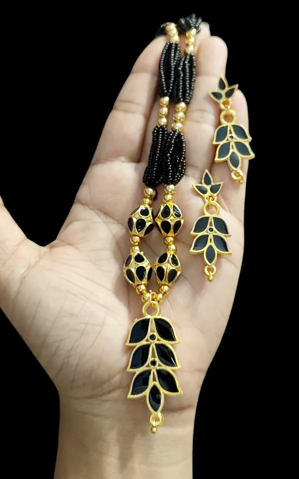 Assamese_Traditional_Black_Patti_4Monimala_Tassel_Jewellery_Set