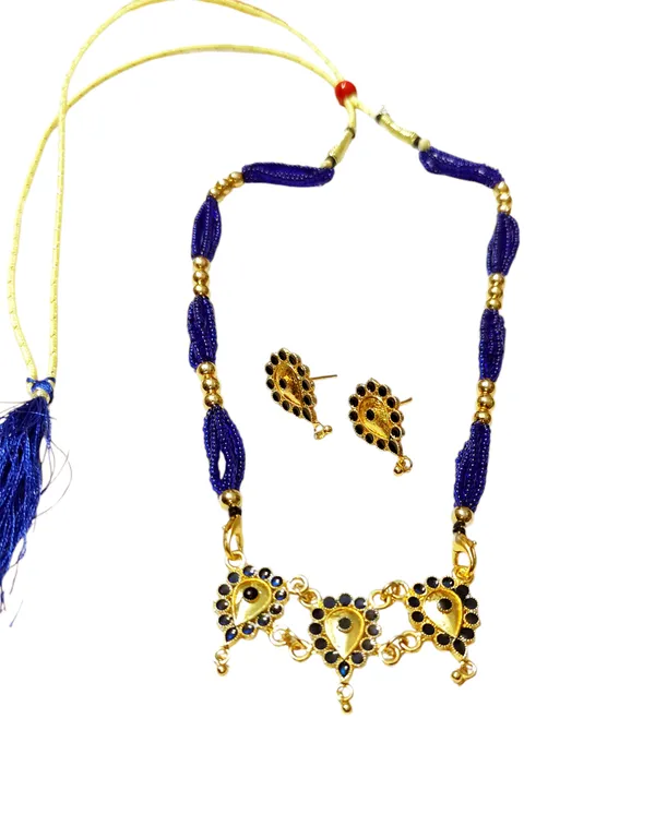 Assamese_Traditional_Blue_Dugdugi_Golpata_With_Tassel_Jewellery_Set