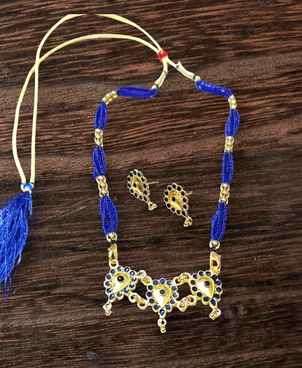Assamese_Traditional_Blue_Dugdugi_Golpata_With_Tassel_Jewellery_Set
