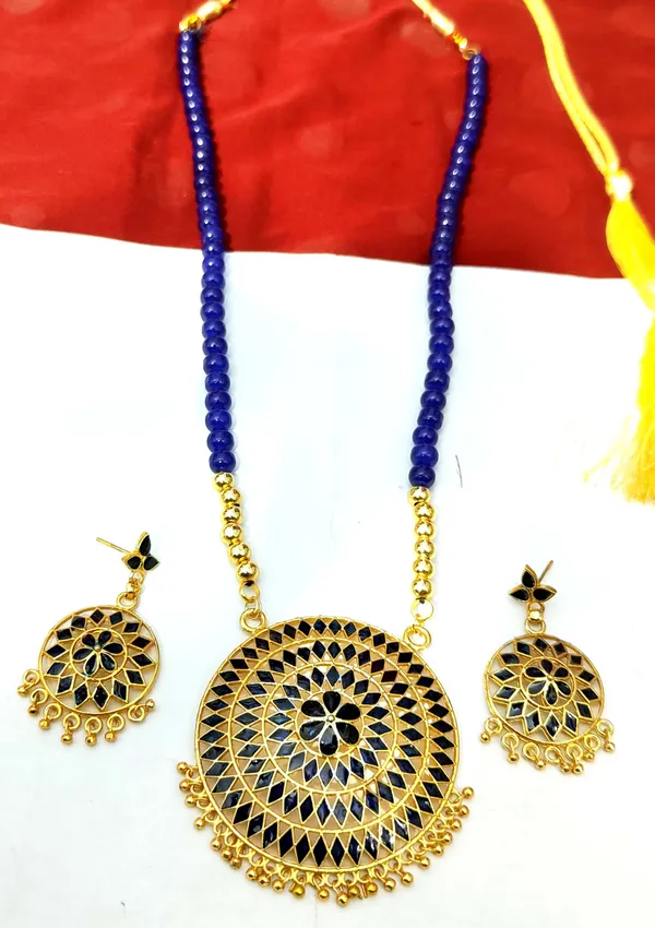 Assamese_Traditional_Blue_Japi_Moni_Tassel_Jewellery_Set