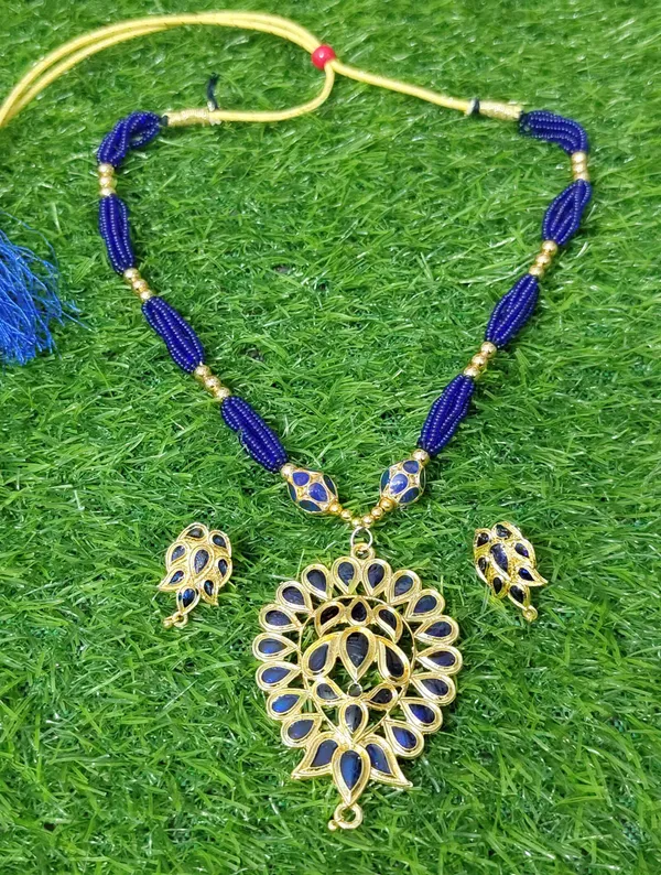 Assamese_Traditional_Blue_Meenakari_Dugdugi_Monimala_Tassel_Jewellery_Set_694