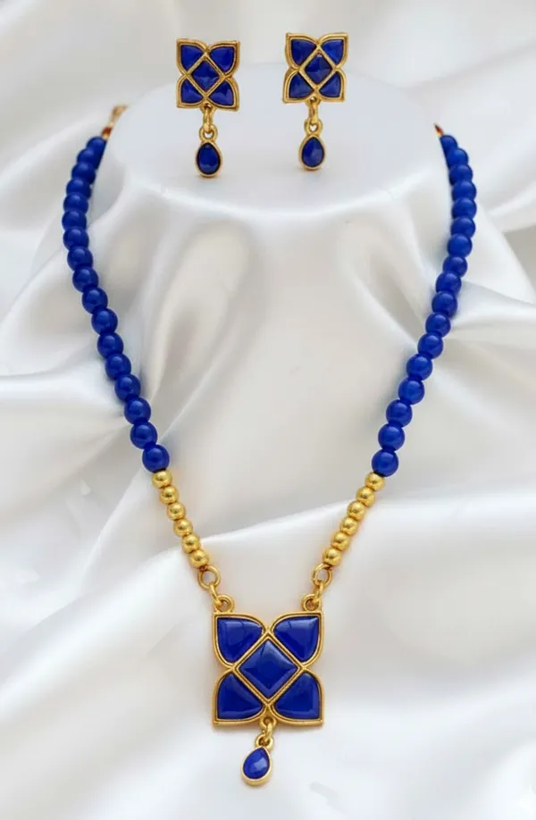BG_GOLD_Assamese_Traditional_Copper_Based__Blue_Square_Moni_Tassel_Jewellery_Set