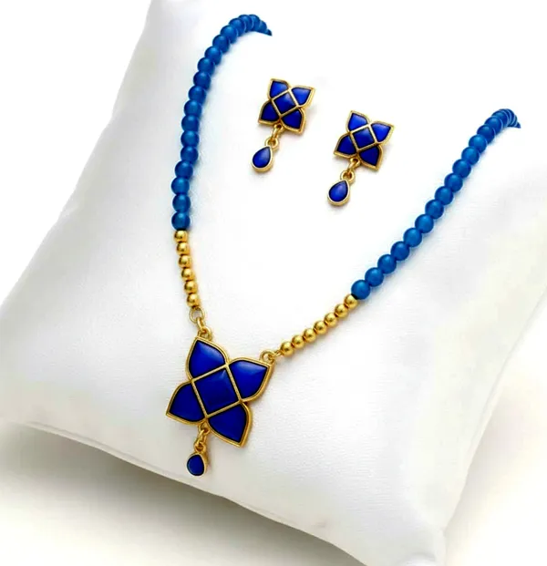 BG_GOLD_Assamese_Traditional_Copper_Based__Blue_Square_Moni_Tassel_Jewellery_Set