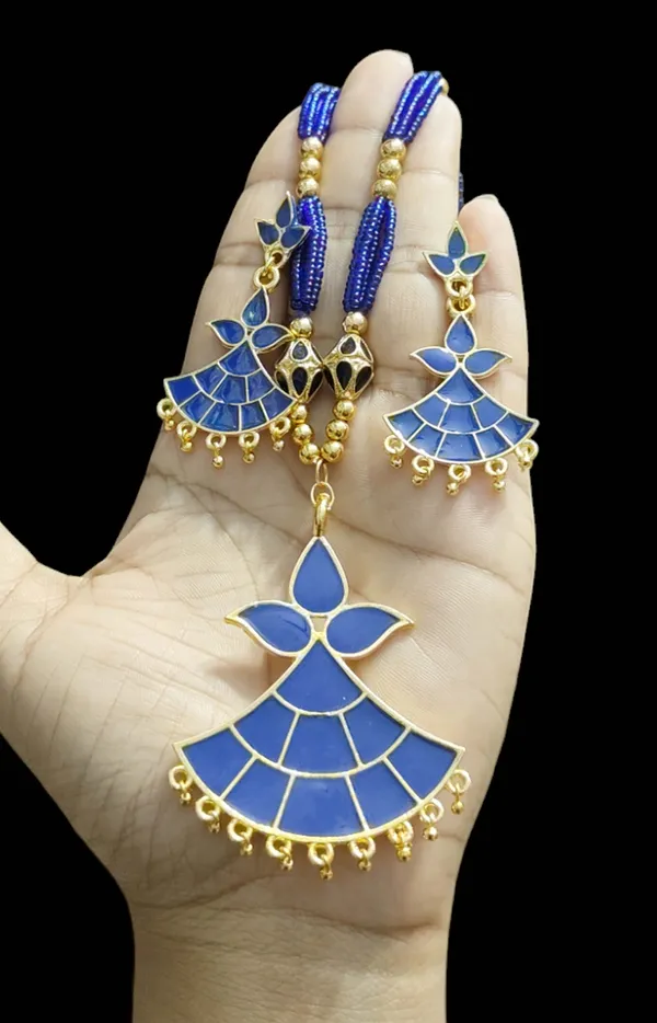 Assamese_Traditional_Blue_Locket_Ball_Jewellery_Set