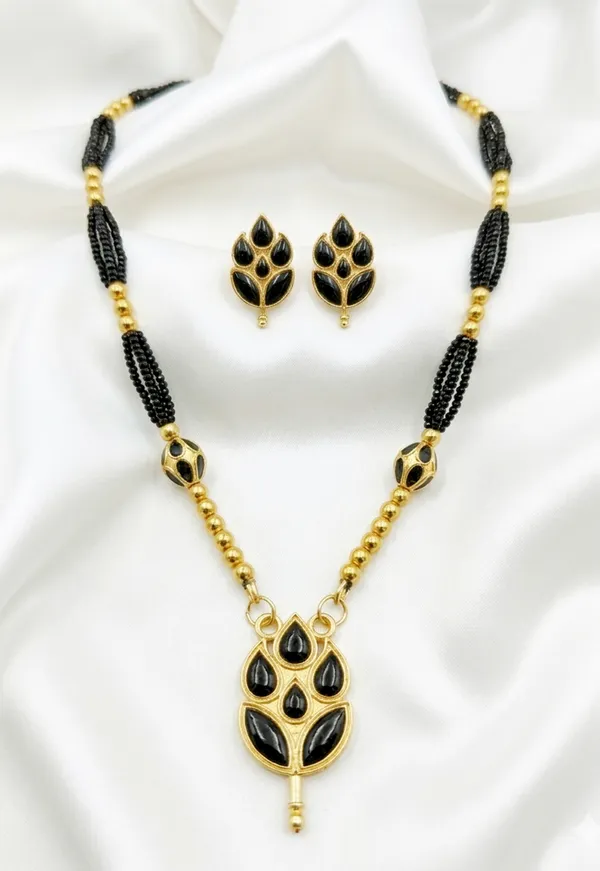 BG_GOLD_Assamese_Traditional_Copper_Based_Black_Patti_Monimala_Tassel__Jewellery_Set