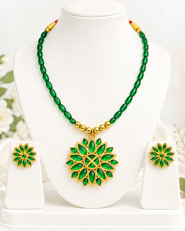 BG_GOLD_Assamese_Traditional_Copper_Based_Green_Ful_Ball__Jewellery_Set