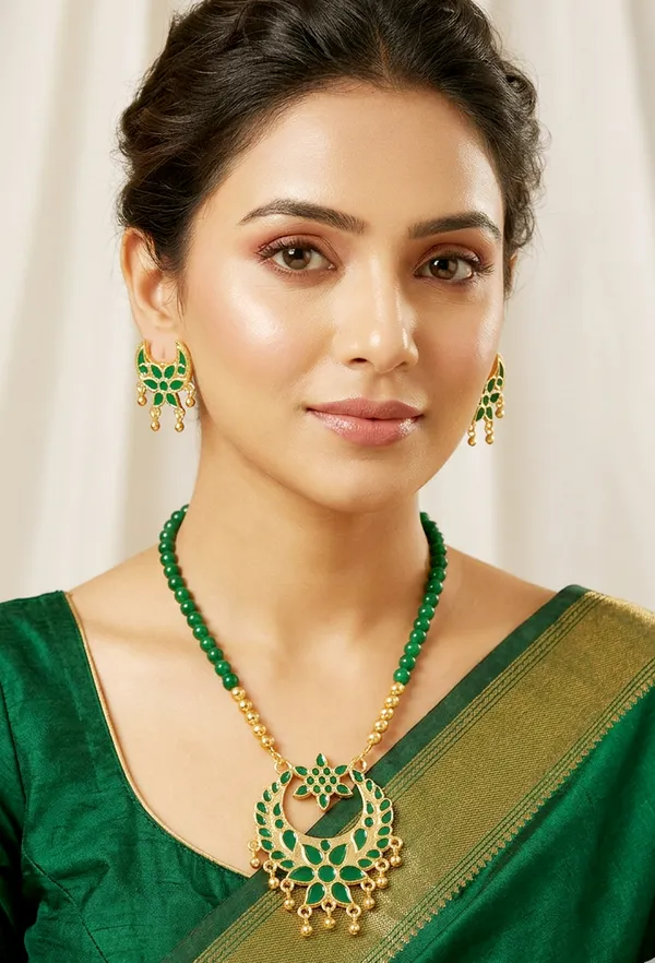BG_GOLD_Assamese_Traditional_Copper_Based_Green_Jun_Moni_Tassel_Jewellery_Set