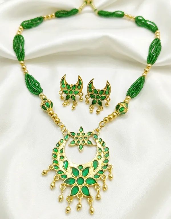 BG_GOLD_Assamese_Traditional_Copper_Based_Green_Jun_Monimala_Tassel_Jewellery_Set