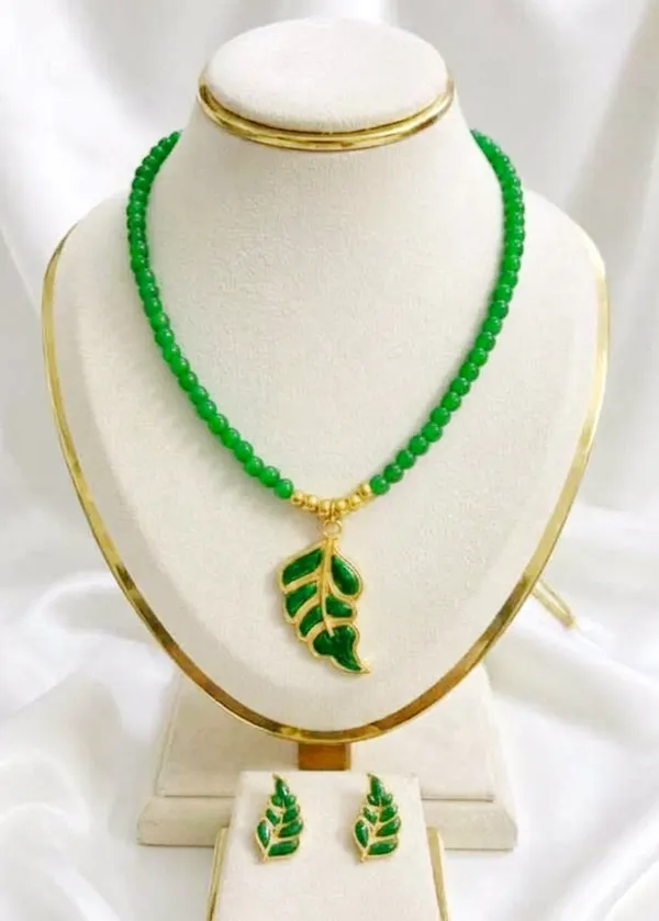 BG_GOLD_Assamese_Traditional_Copper_Based_Green_Patti_Moni_Tassel_Jewellery_Set