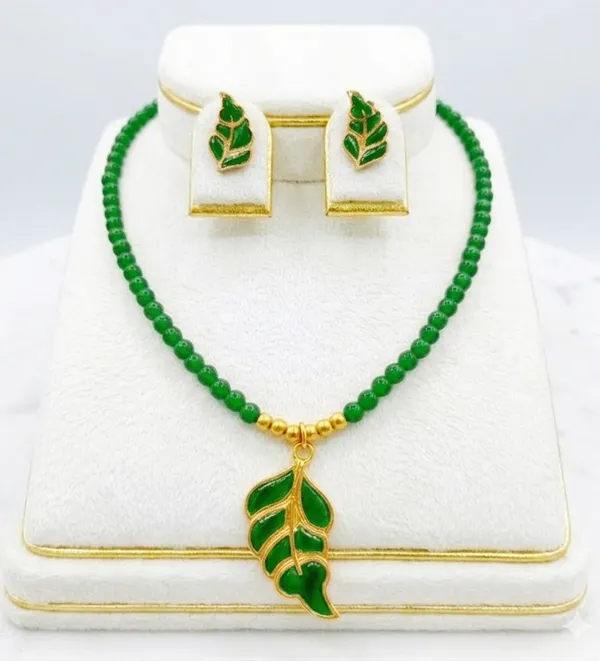 BG_GOLD_Assamese_Traditional_Copper_Based_Green_Patti_Moni_Tassel_Jewellery_Set