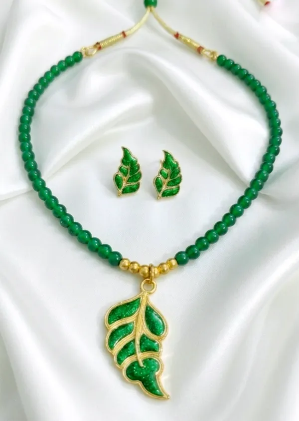 BG_GOLD_Assamese_Traditional_Copper_Based_Green_Patti_Moni_Tassel_Jewellery_Set