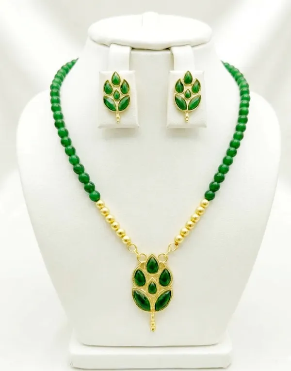 BG_GOLD_Assamese_Traditional_Copper_Based_Green_Patti_Moni_Tassel__Jewellery_Set