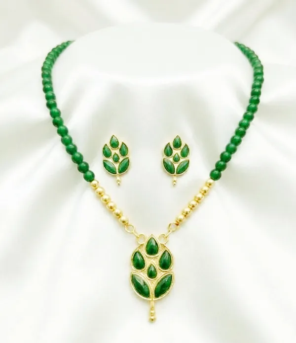BG_GOLD_Assamese_Traditional_Copper_Based_Green_Patti_Moni_Tassel__Jewellery_Set