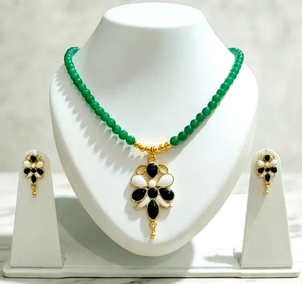 BG_GOLD_Assamese_Traditional_Copper_Based_Green-White_Butterfly_Moni_Tassel_Jewellery_Set
