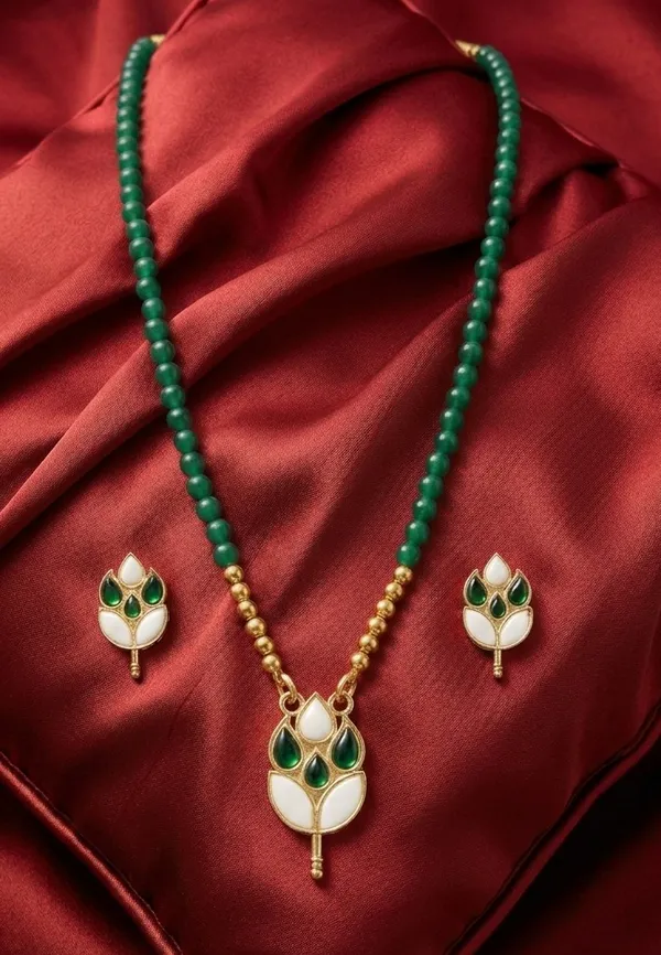 BG_GOLD_Assamese_Traditional_Copper_Based_Green-White_Patti_Moni_Tassel__Jewellery_Set
