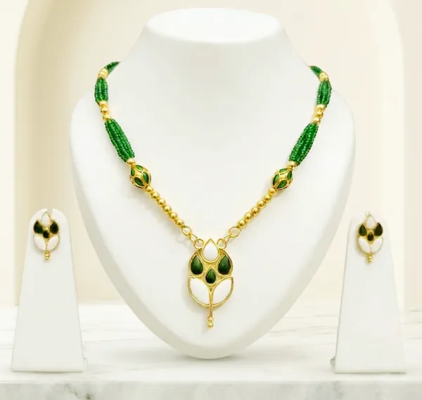 BG_GOLD_Assamese_Traditional_Copper_Based_Green-White_Patti_Monimala_Tassel__Jewellery_Set