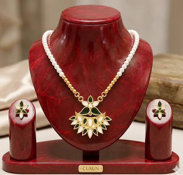 BG_GOLD_Assamese_Traditional_Copper_Based_Green-White__Flower_Set_With_Moni_Tassel_Jewellery_Set