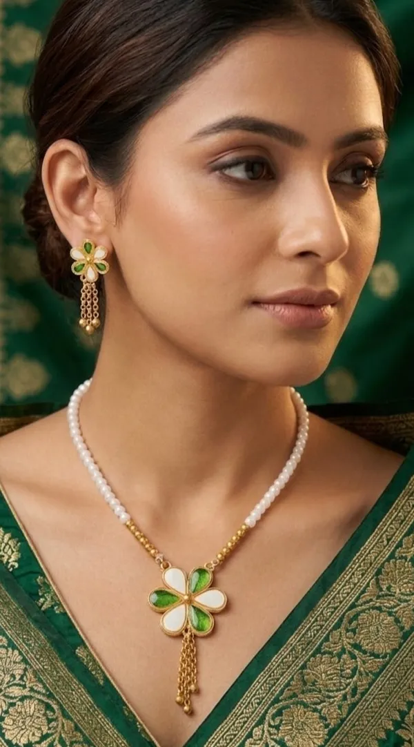 BG_GOLD_Assamese_Traditional_Copper_Based_Green-White__Ful_Chain_Moni_Tassel__Jewellery_Set