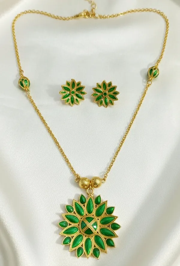 BG_GOLD_Assamese_Traditional_Copper_Based_Green__Ful_Ball_Chain_Jewellery_SET