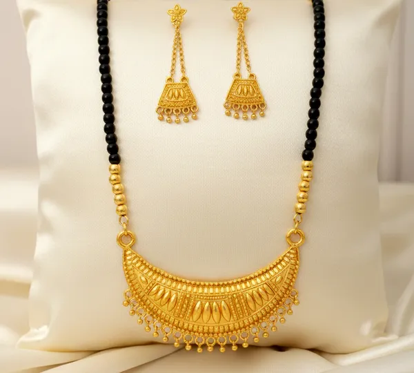 Assamese_Traditional_Copper_Based_Junbiri_Black_Moni_Tassel_Jewellery_Set