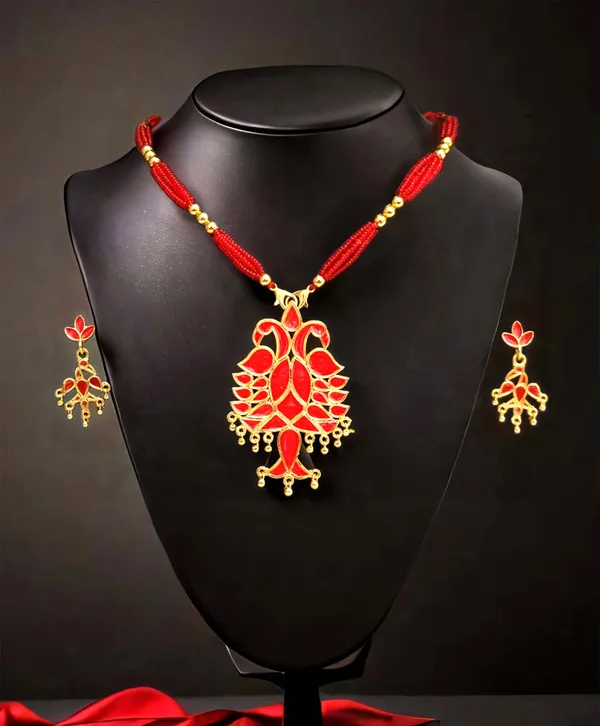 Assamese_Traditional_Copper_Based_Peacock_With_Tassel_Jewellery_Set