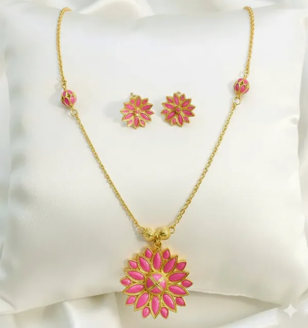 BG_GOLD_Assamese_Traditional_Copper_Based_Pink_Ful_Ball_Chain_Jewellery_SET