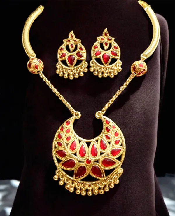 Assamese_Traditional_Copper_Based_Red_Ball_With_Chain_Jun_Jewellery_Set