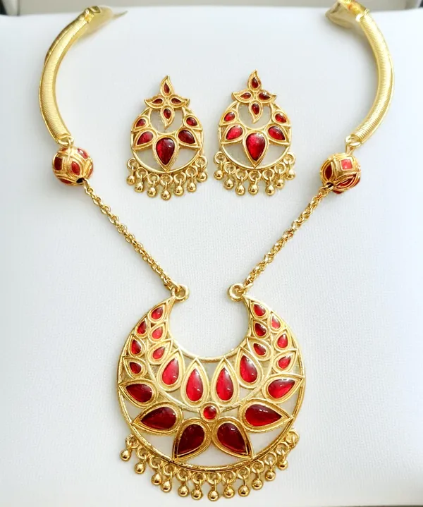 Assamese_Traditional_Copper_Based_Red_Ball_With_Chain_Jun_Jewellery_Set