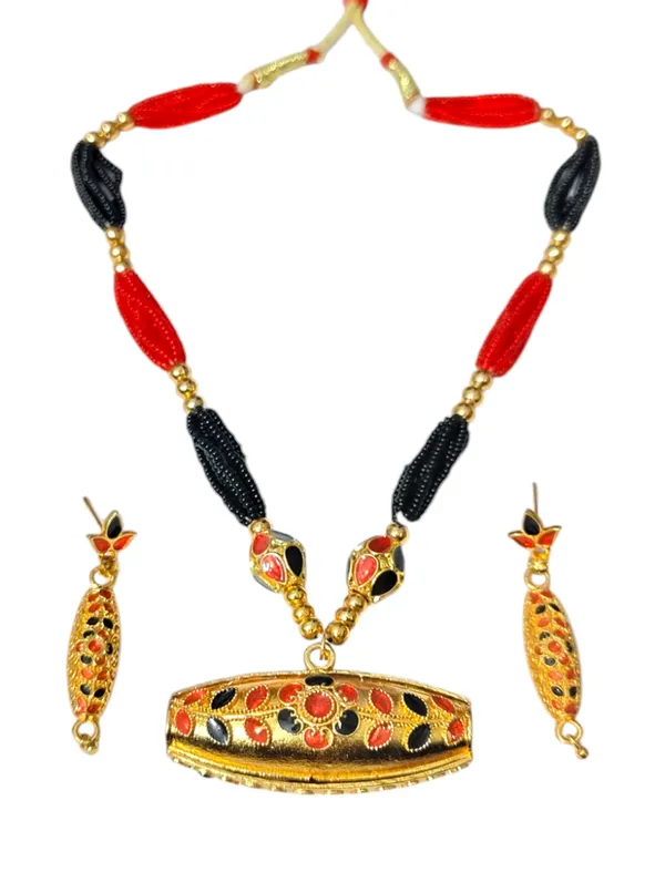 Assamese_Traditional_Copper_Based_Red_Black_Dholpuri_Ball_Tassel_Jewelry_Set
