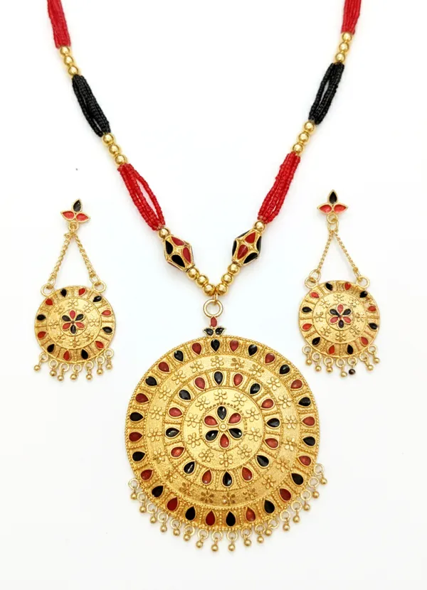 BG_GOLD_Assamese_Traditional_Copper_Based_Red_Black_Japi_Monimala_Tassel_Jewellery_set