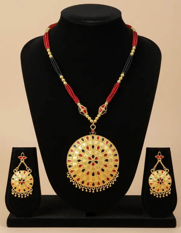 BG_GOLD_Assamese_Traditional_Copper_Based_Red_Black_Japi_Monimala_Tassel_Jewellery_set