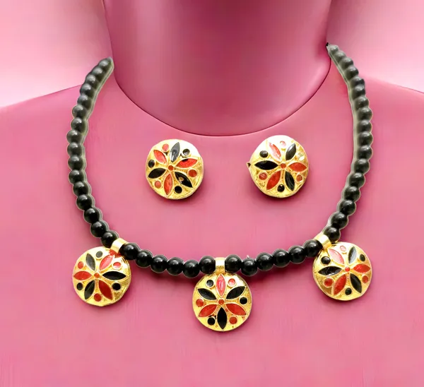 Assamese_Traditional_Copper_Based_Red_Black_Meenakari_Golpata_Set