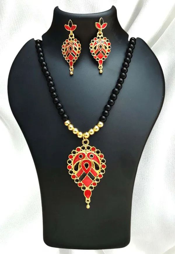 Assamese_Traditional_Copper_Based_Red_Black_Dugdugi_Moni_Tassel_Jewellery_Set