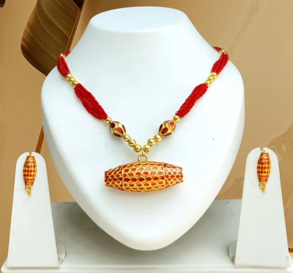 Assamese_Traditional_Copper_Based_Red_Dholbiri_Monimala_Jewellery_Set